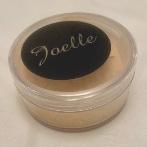 NEW! Joelle Cosmetics Mineral Foundation in Fair